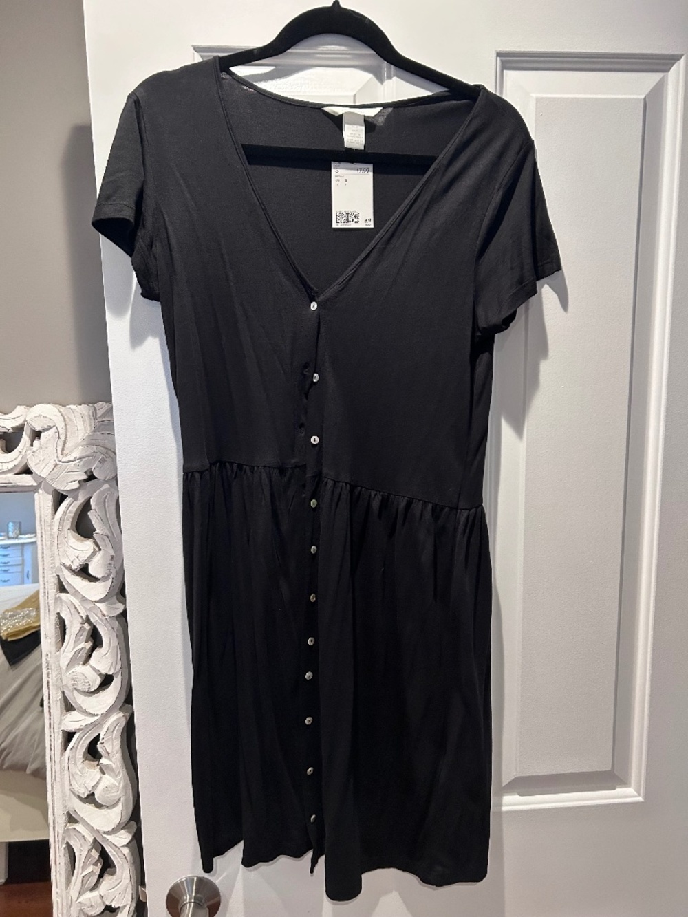 H&M black button up short sleeve dress Small